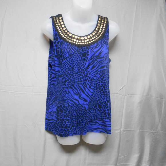 Studio Works Tops - Studio Works blue animal print sleeveless top PM